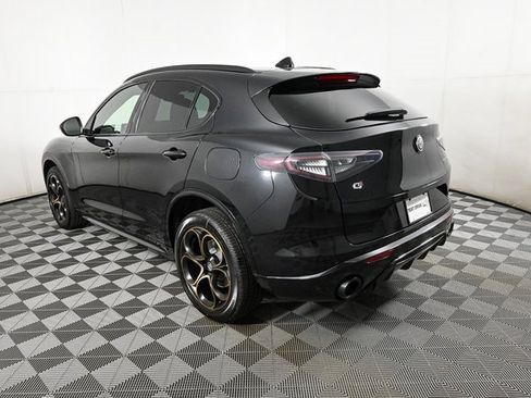 New 2025 Alfa Romeo Stelvio Sprint image 7