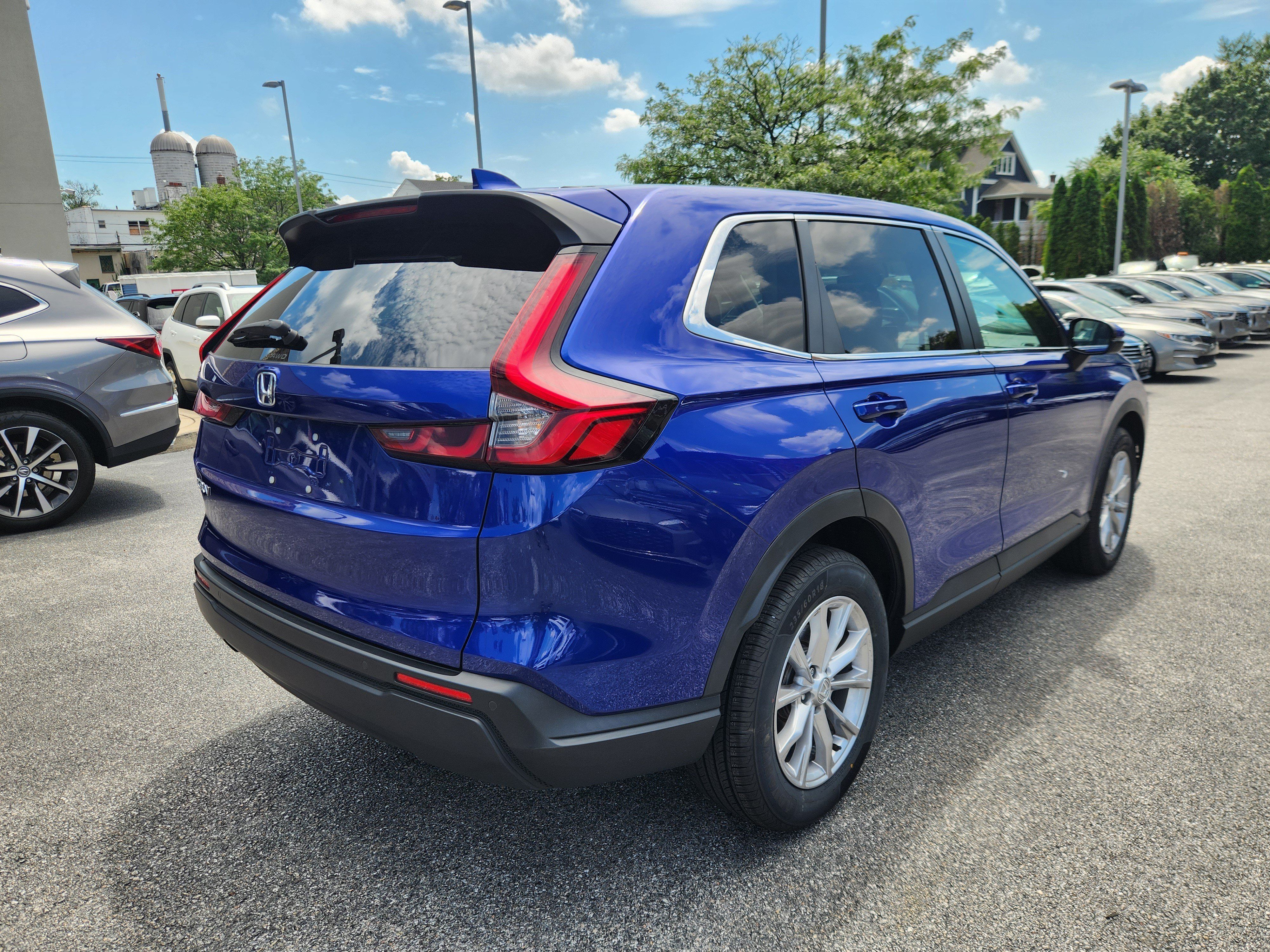 Used 2023 Honda CR-V EX-L image 4