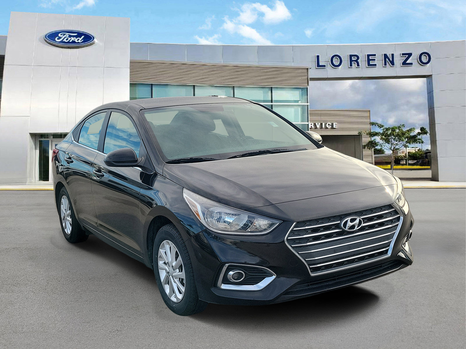 Used 2022 Hyundai Accent SEL FWD image 3