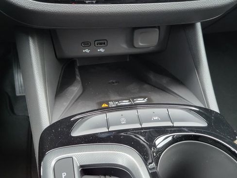 New 2026 Buick Envista Sport Touring w/ Convenience I Package image 11