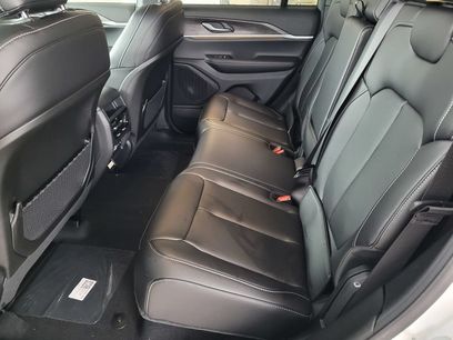 New 2025 Jeep Grand Cherokee Limited w/ Trailer Tow Package