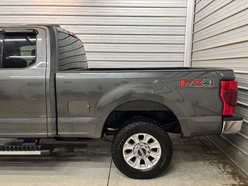 Used 2020 Ford F250 XLT w/ XLT Value Package AWD/4WD image 5