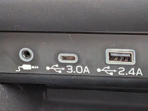 Used 2025 Subaru Legacy Limited image 26