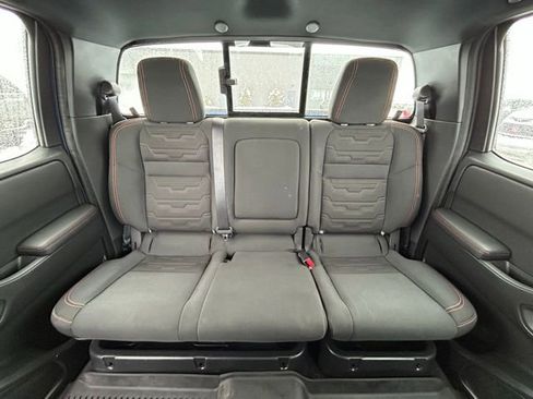 Used 2024 Nissan Frontier PRO-4X w/ Technology Package image 34