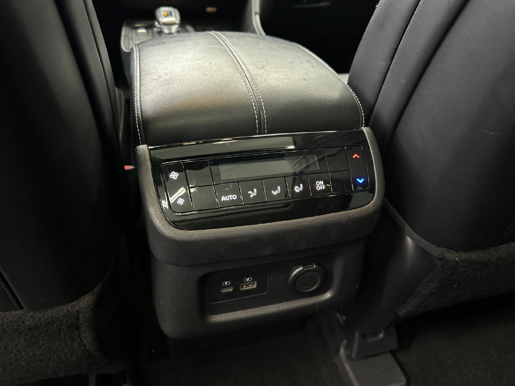Used 2023 INFINITI QX60 Pure AWD/4WD image 25