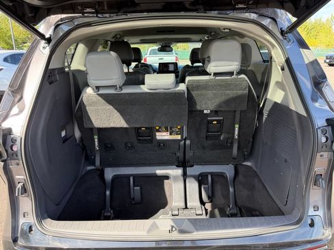 Used 2021 Toyota Sienna Limited AWD/4WD image 10