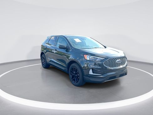 Used 2024 Ford Edge SEL AWD/4WD image 2