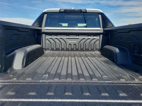 New 2026 Chevrolet Silverado EV LT image 30