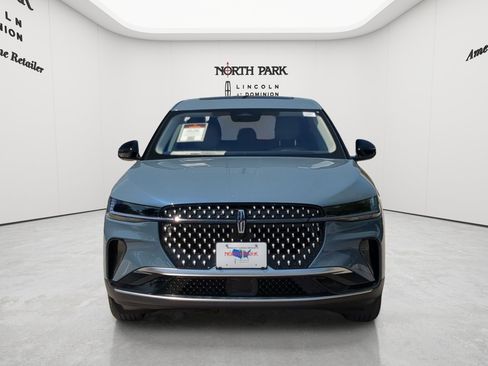 New 2026 Lincoln Nautilus Premier w/ Equipment Group 102A AWD/4WD image 8