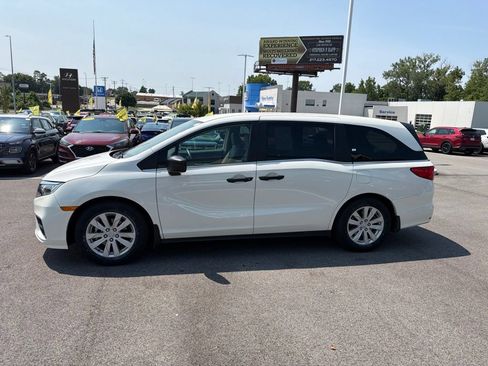 Used 2019 Honda Odyssey LX image 5