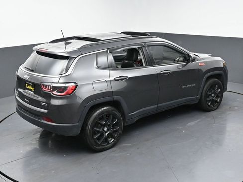 Used 2022 Jeep Compass Latitude w/ Sun and Sound Group image 40