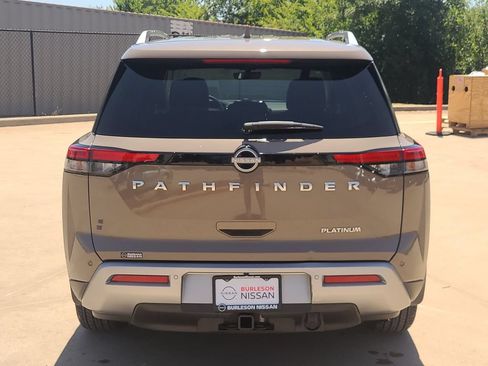 Certified 2024 Nissan Pathfinder Platinum w/ Cargo Package FWD image 3