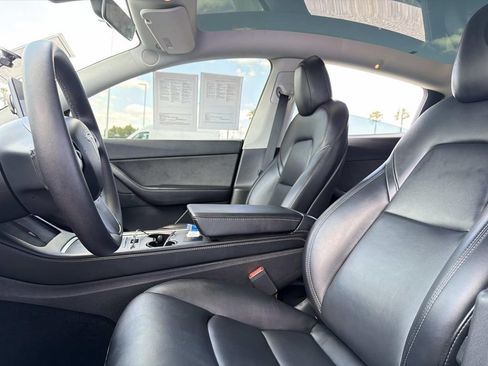 Used 2022 Tesla Model Y Performance AWD/4WD image 18
