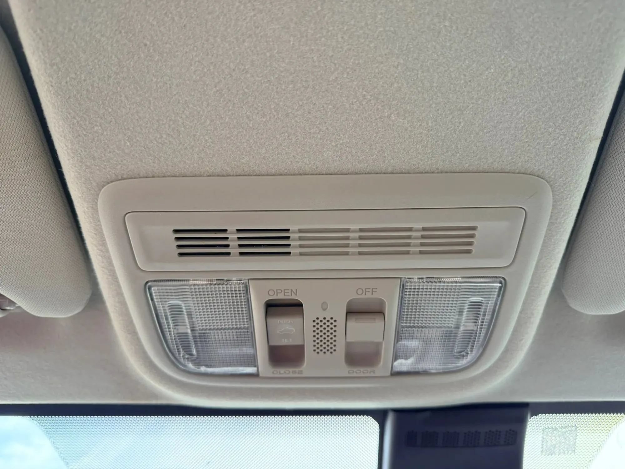 Used 2019 Honda Fit EX image 9