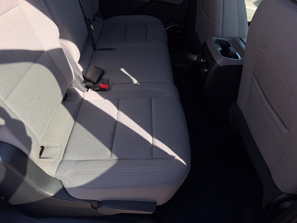 Used 2026 GMC Acadia Elevation FWD image 13