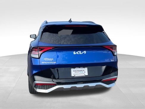 Used 2023 Kia Sportage SX AWD/4WD image 4