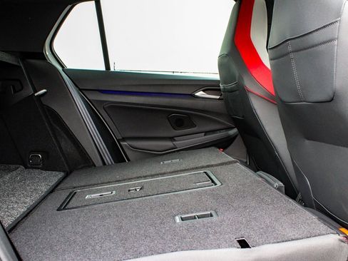 Used 2024 Volkswagen GTI SE image 38