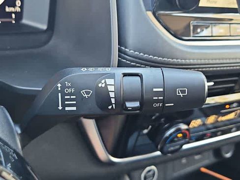 Used 2022 Nissan Rogue Platinum w/ Head-Up Display Package image 27