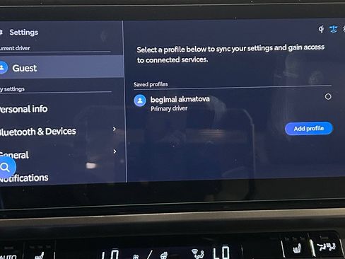 Used 2025 Toyota Camry SE w/ Multimedia Upgrade Package FWD image 69