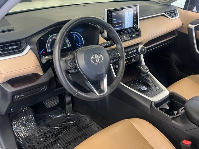 Used 2021 Toyota RAV4 Limited AWD/4WD image 19