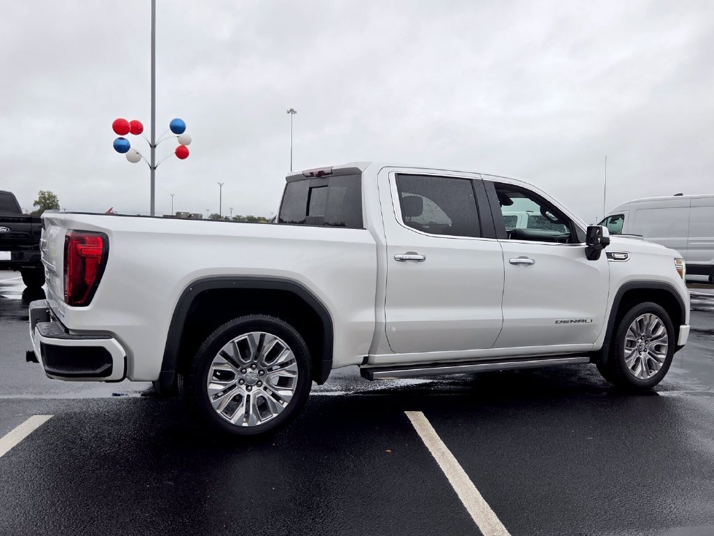 Used 2021 GMC Sierra 1500 Denali w/ Denali Ultimate Package AWD/4WD image 11
