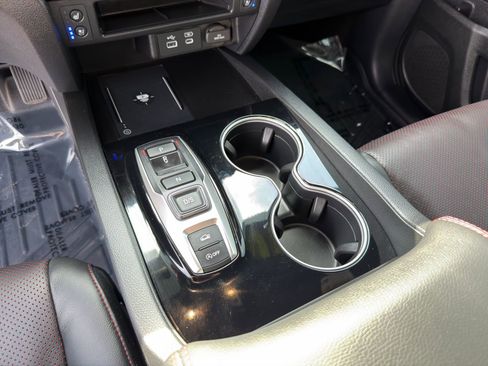 Used 2025 Honda Ridgeline Black Edition image 28
