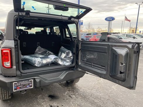 New 2025 Ford Bronco Base image 19