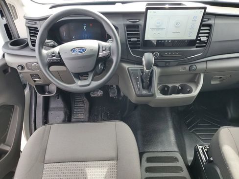 New 2026 Ford Transit 250 148 Medium Roof RWD image 25