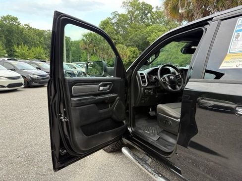 Used 2019 RAM 1500 Big Horn AWD/4WD image 9