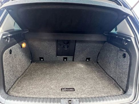 Used 2014 Volkswagen Tiguan SE image 13