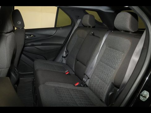 Used 2023 Chevrolet Equinox LT AWD/4WD image 15