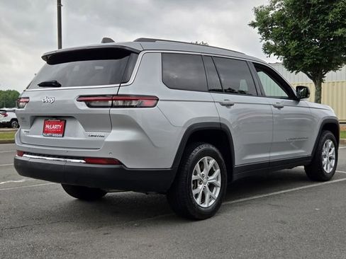 Used 2023 Jeep Grand Cherokee L Limited AWD/4WD image 5