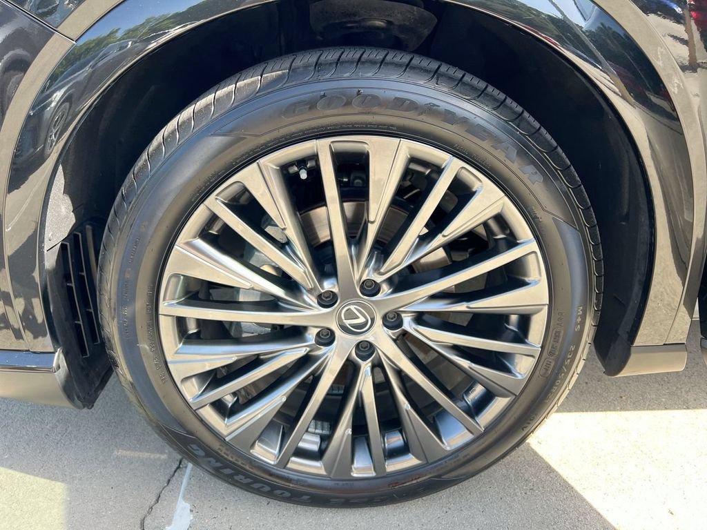 Certified 2024 Lexus RX 350 FWD w/ Convenience Package image 9