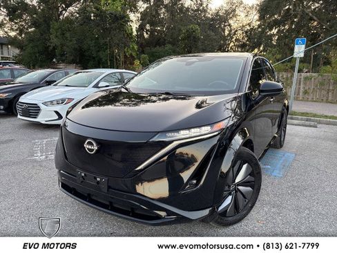 Used 2024 Nissan Ariya FWD image 1