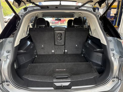 Used 2016 Nissan Rogue SL AWD/4WD image 21