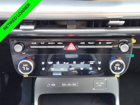 New 2026 Hyundai Ioniq 9 SEL AWD/4WD image 17