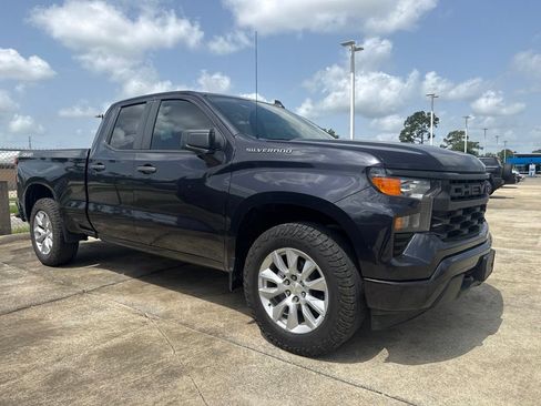 Used 2022 Chevrolet Silverado 1500 Custom AWD/4WD image 9