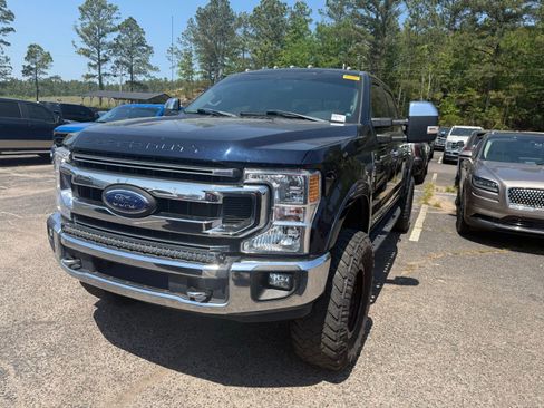 Used 2021 Ford F250 XLT w/ Tremor Off-Road Package AWD/4WD image 3