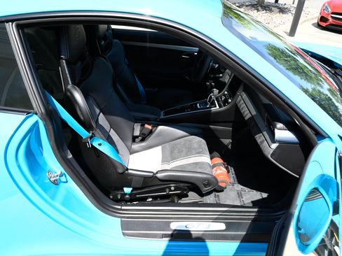 Used 2018 Porsche 911 GT3 RWD image 38