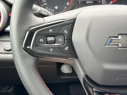 Used 2024 Chevrolet Trax RS w/ Driver Confidence Package FWD image 10