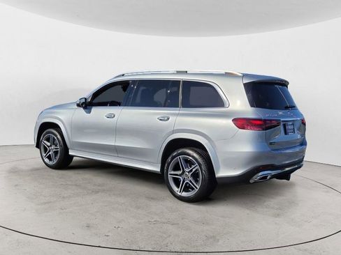 Used 2025 Mercedes-Benz GLS 450 450 4MATIC image 5