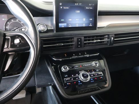 Used 2020 Lincoln Corsair FWD w/ Premium Package image 5