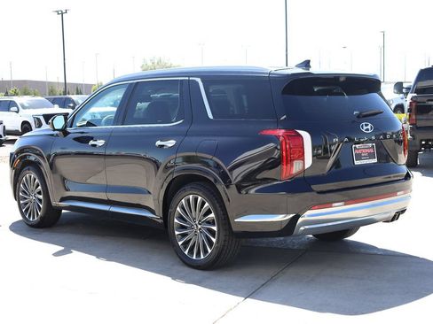 Used 2024 Hyundai Palisade Calligraphy AWD/4WD image 4