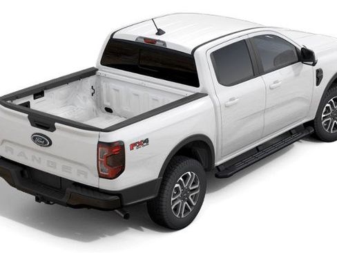 New 2025 Ford Ranger Lariat w/ FX4 Off-Road Package image 25