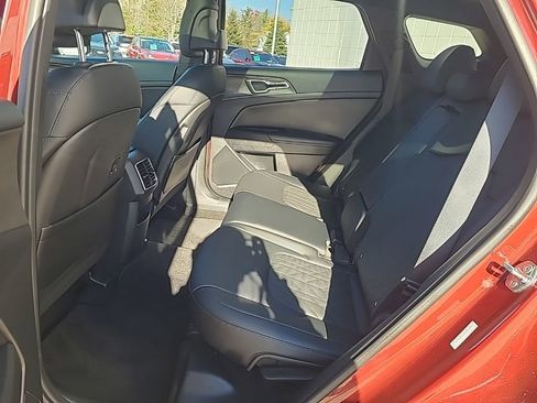 Used 2023 Kia Sportage X-Line w/ X-Line Premium Package image 19