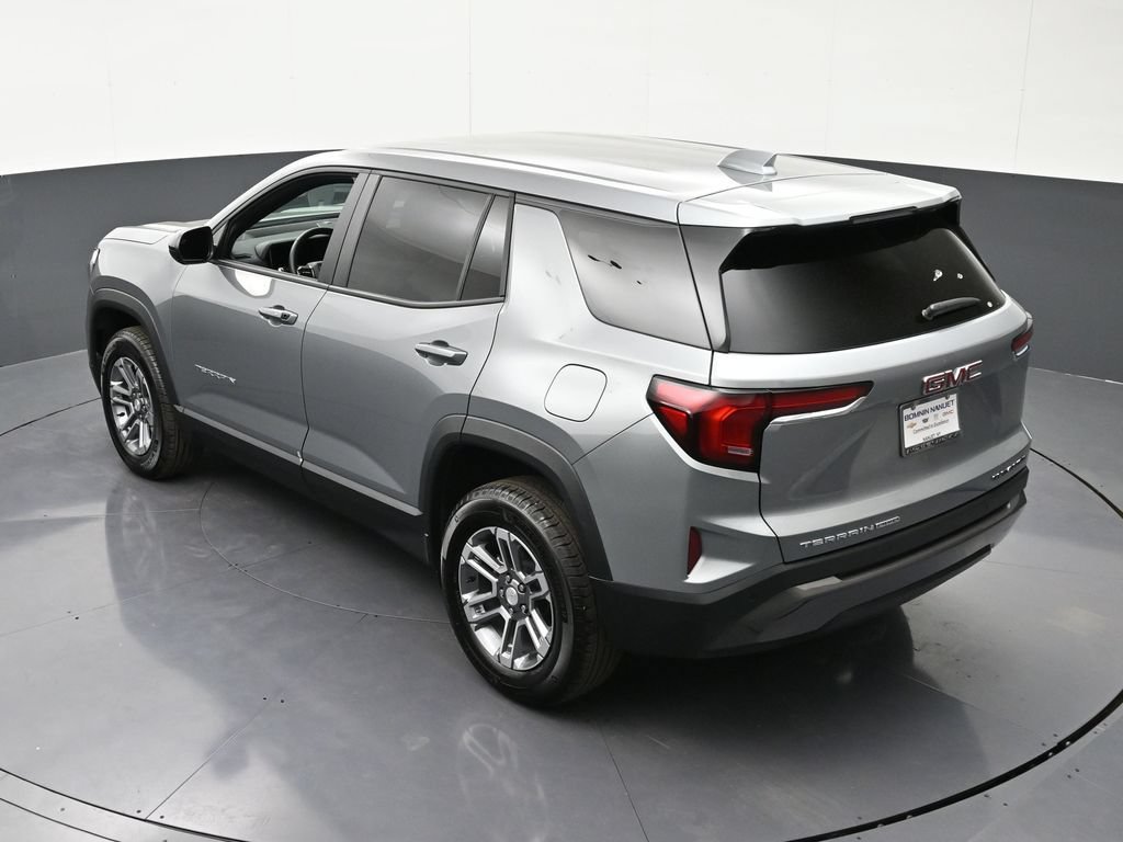 Used 2026 GMC Terrain Elevation AWD/4WD image 18
