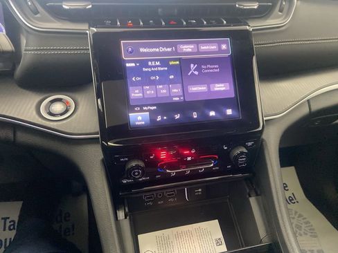 New 2026 Jeep Grand Cherokee L Laredo image 35