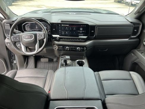 Used 2025 GMC Sierra 1500 SLT w/ SLT Premium Plus Package AWD/4WD image 21