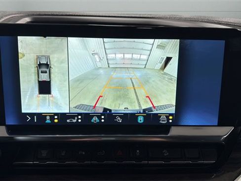 Used 2024 Chevrolet Silverado 3500 LTZ w/ LTZ Premium Package image 14