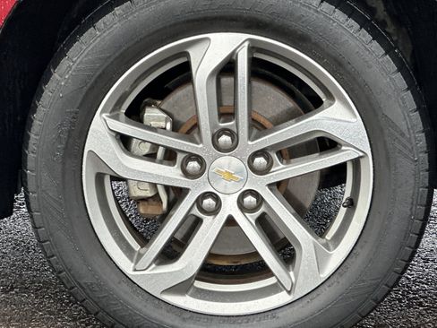 Used 2017 Chevrolet Equinox Premier w/ Enhanced Convenience Package image 29